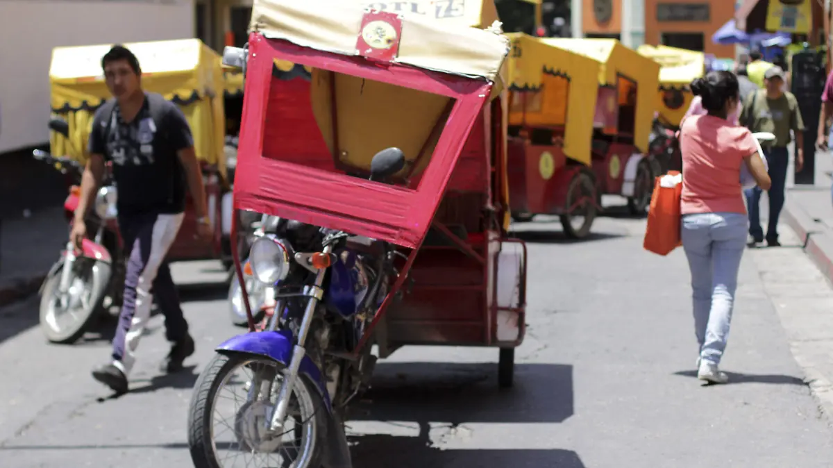 561815_Protesta Mototaxis-2_impreso